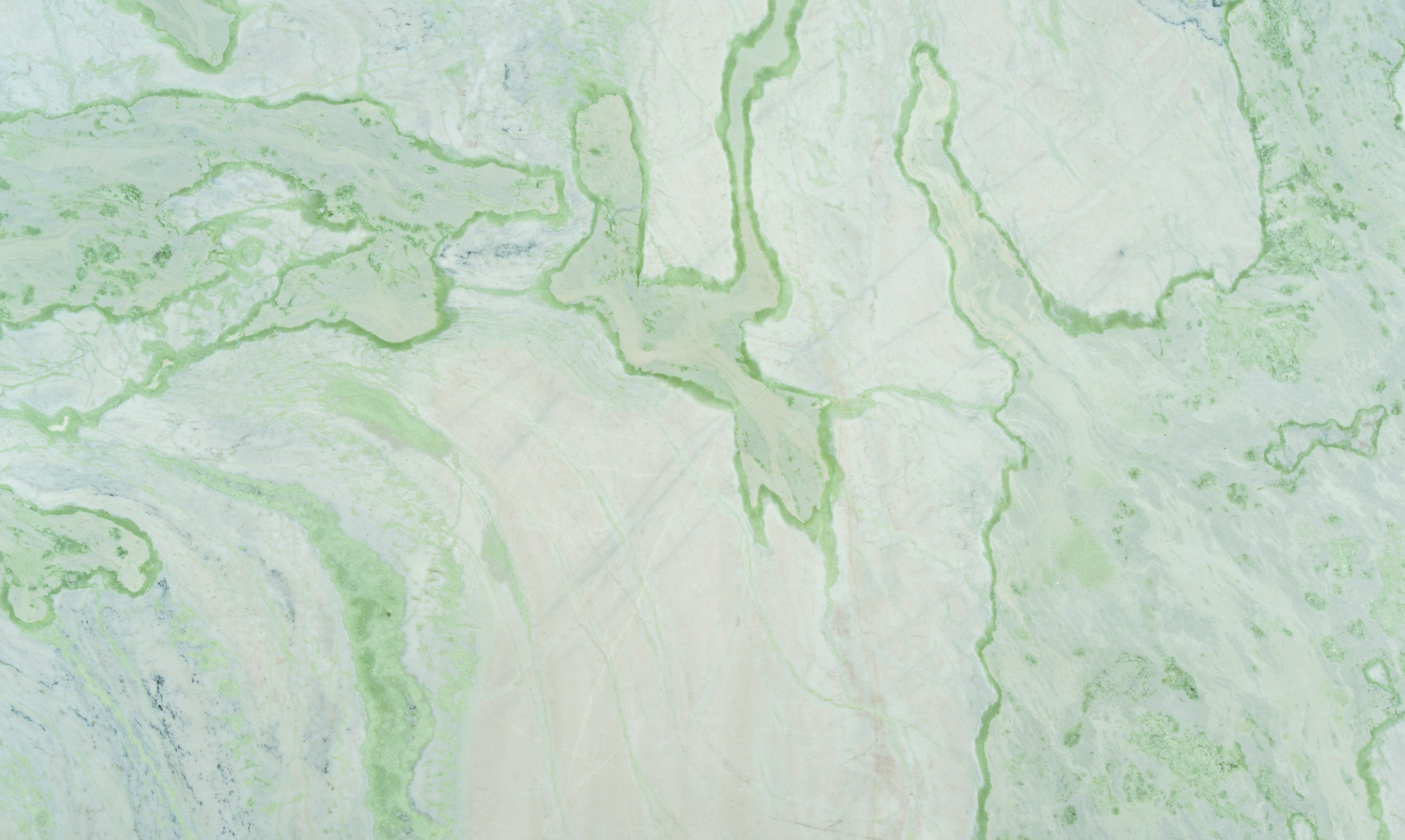 MARINE GREEN Hover
