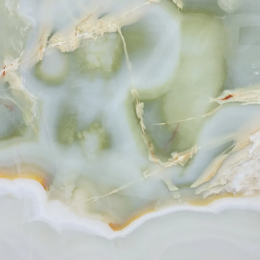  GREEN ONYX